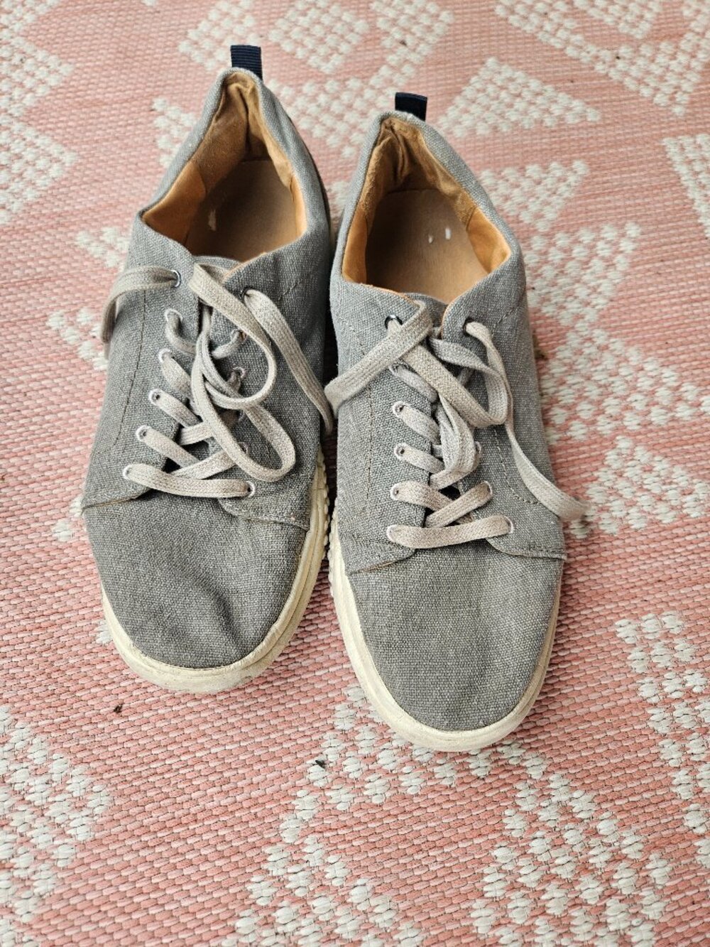 Vince Camuto Haben - Size 10